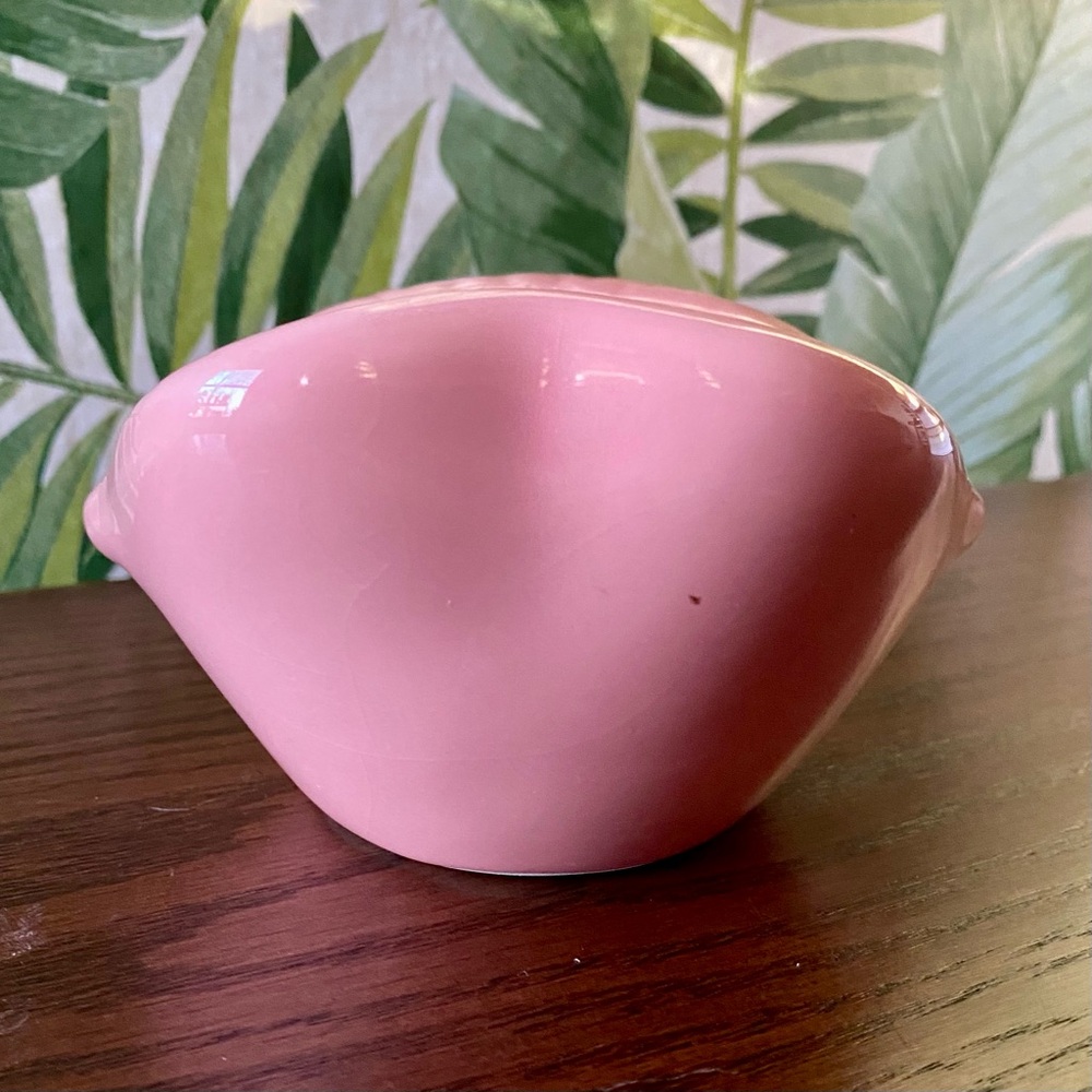 Ceramic Pink Lips Ashtray/ Trinket Dish/ Jewelry Holder/ Planter - Picture 8 of 9